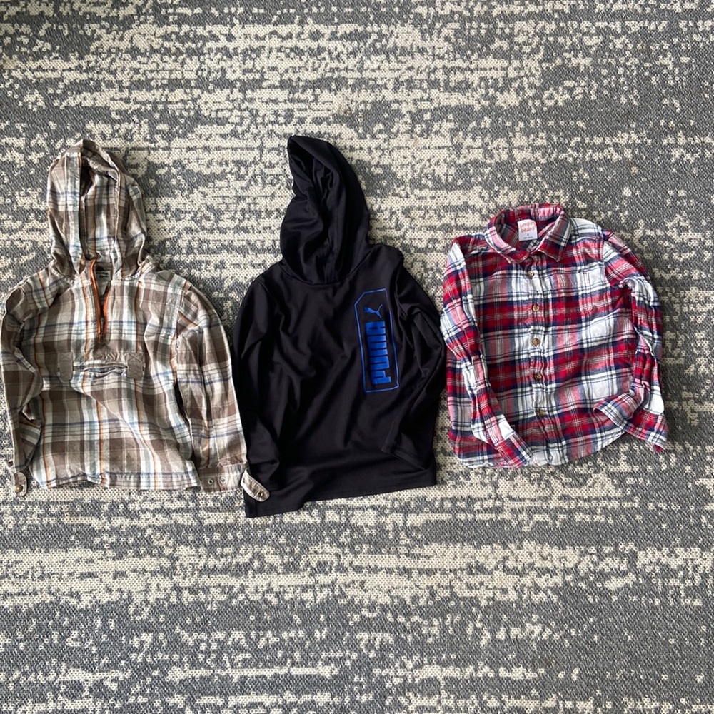 3 boys six 5-6 shirts. Good condition